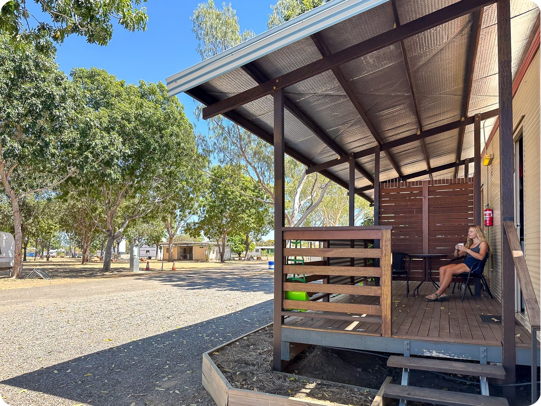 Caravan Park_cabin terrace